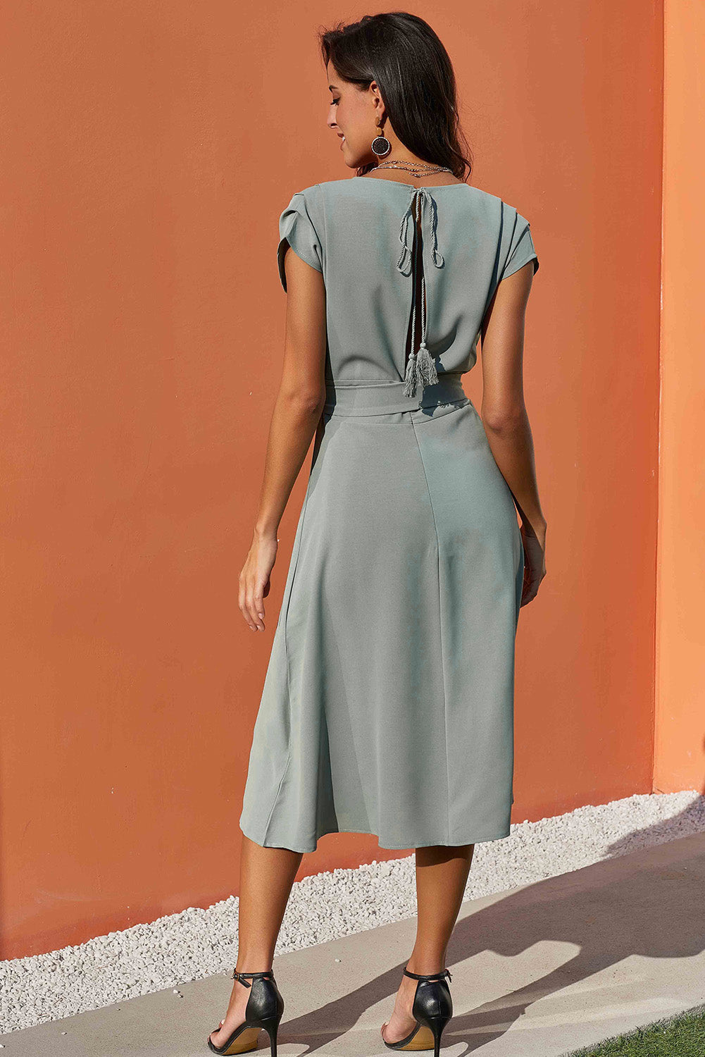 Chic V Neckline Buttons Design Green Midi Dress