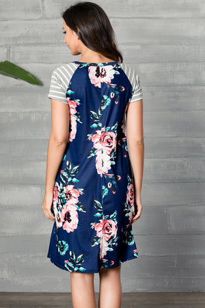 Blue Backdrop Floral Print A-line Loose T-shirt Dress