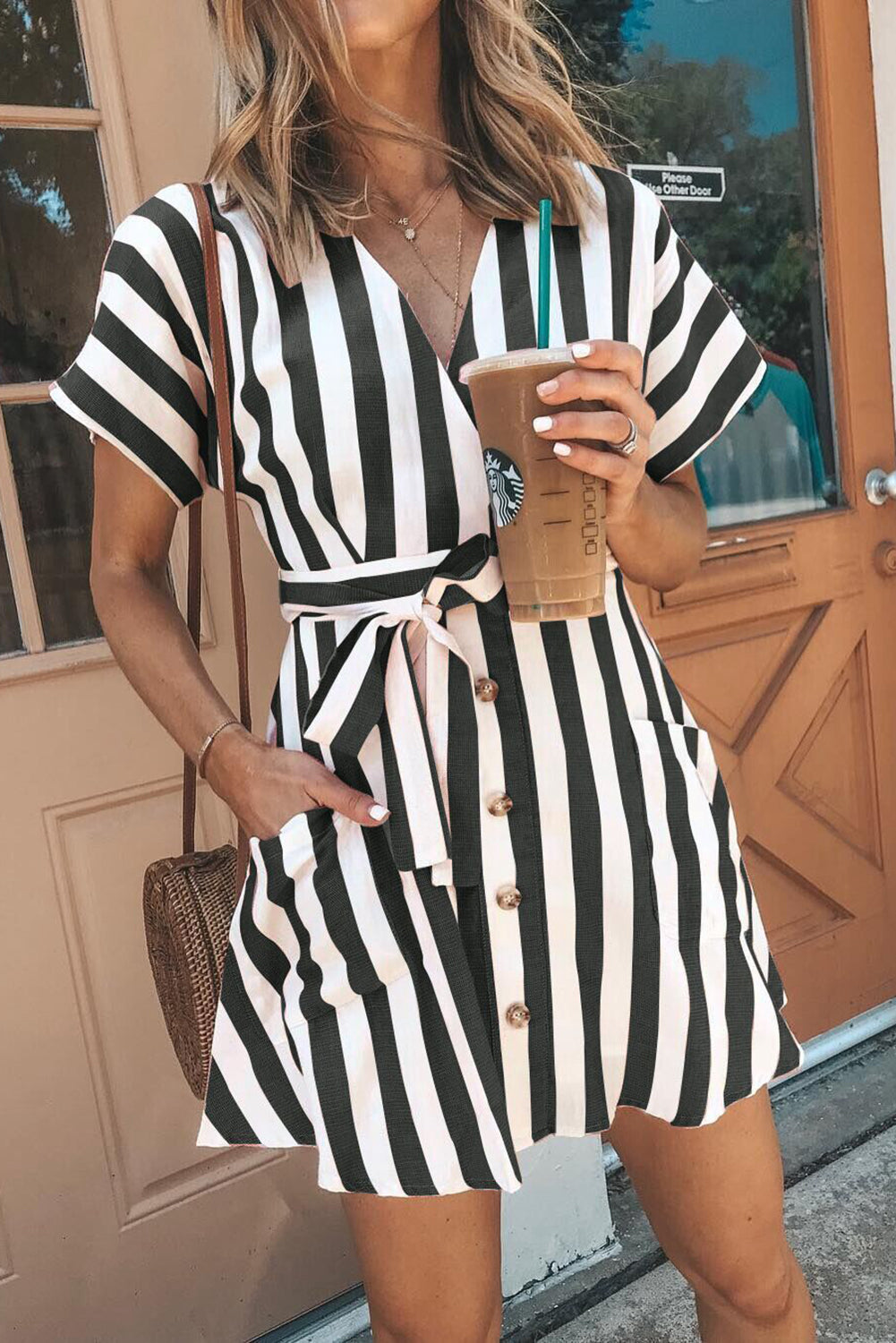 Black Fashion Stripe Short Sleeve Casual Dress